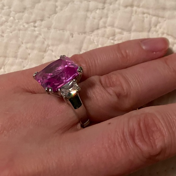 Set of Three Pink Cocktail Rings - Picture 3 of 7